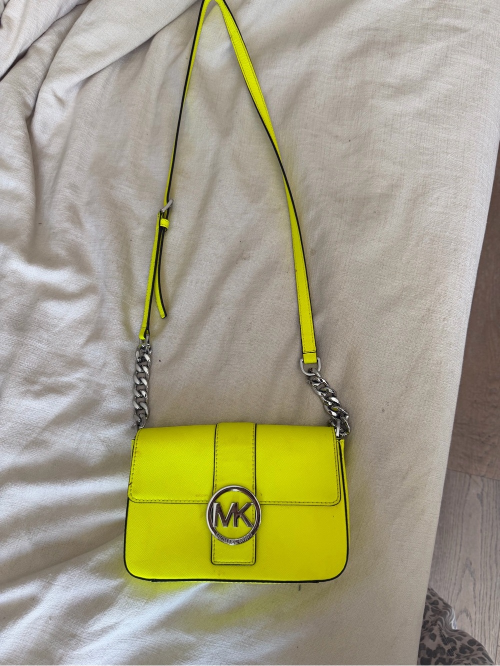 Michael kors purse